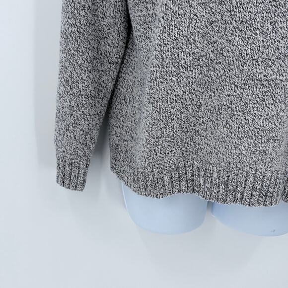 Pull Over Knitted Sweater - Picture 3 of 5